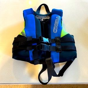 O’neill child’s life jacket
